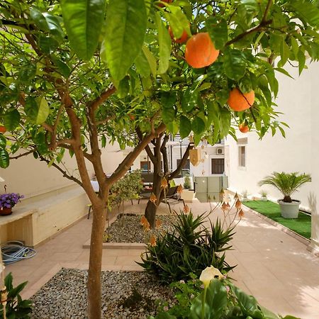 Home With Courtyard In Beating Heart Of Old Town! La Canea Exterior foto