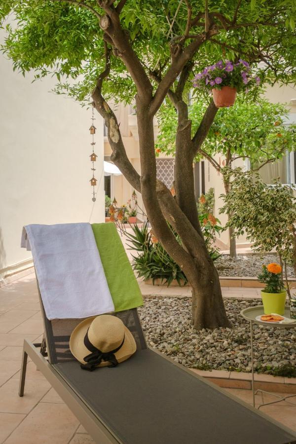Home With Courtyard In Beating Heart Of Old Town! La Canea Exterior foto