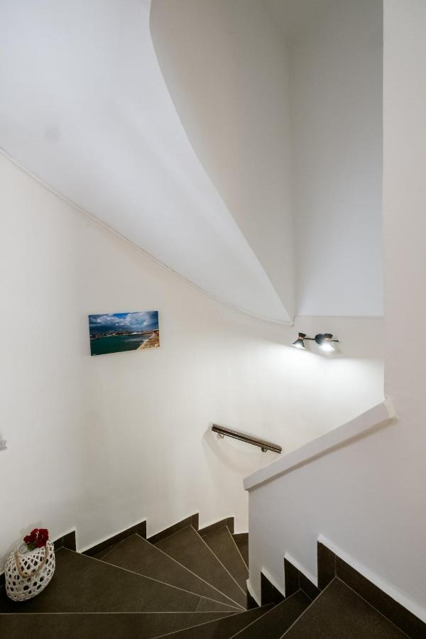 Home With Courtyard In Beating Heart Of Old Town! La Canea Exterior foto